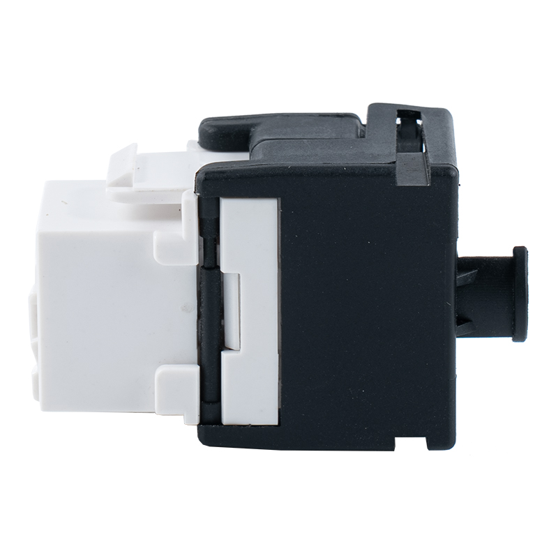 C6A Suojaamaton 180° Tolless Keystone Jack (kaapelin pidikkeellä ja sulkimella) SM-2335BCH8C6A C6A Suojaamaton 180° Tolless Keystone Jack (kaapelin pidikkeellä ja sulkimella) SM-2335BCH8C6A